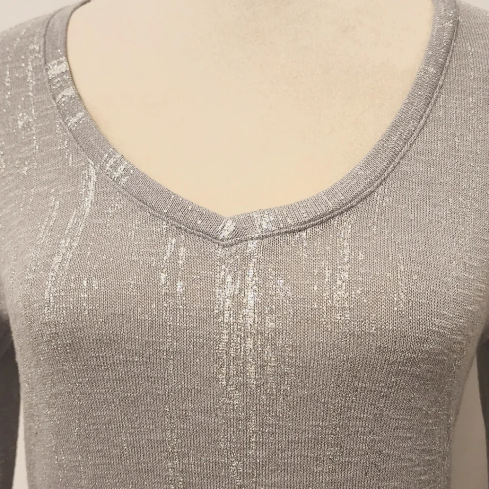 Rock & Republic blouse sweater - Picture 2 of 10